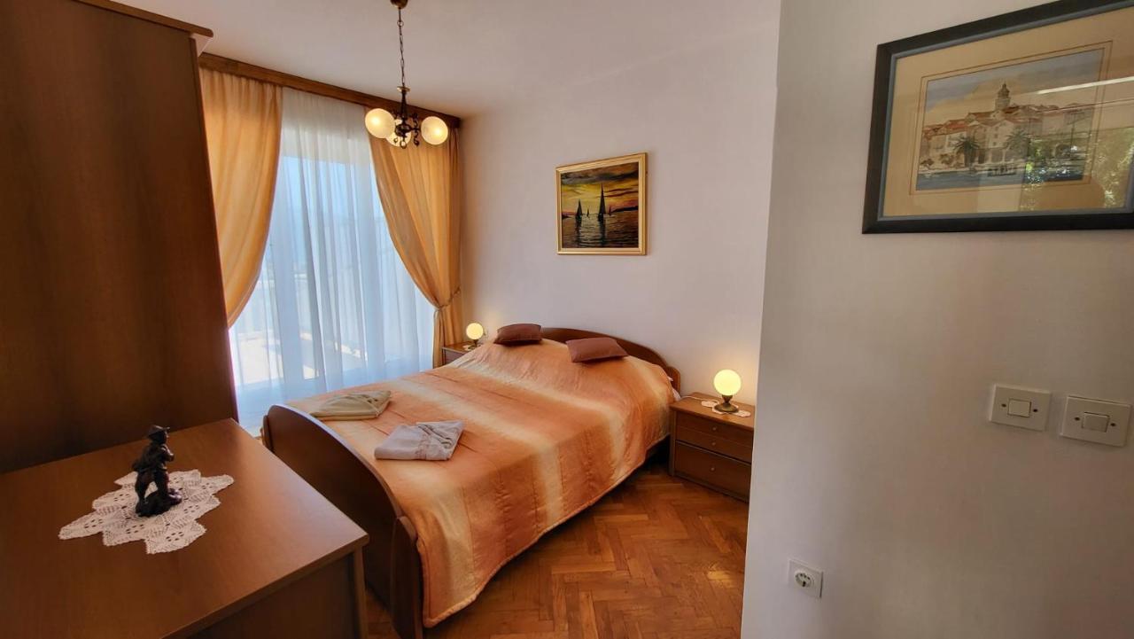 Villa Apartments Mate Cebalo Лумбарда Экстерьер фото