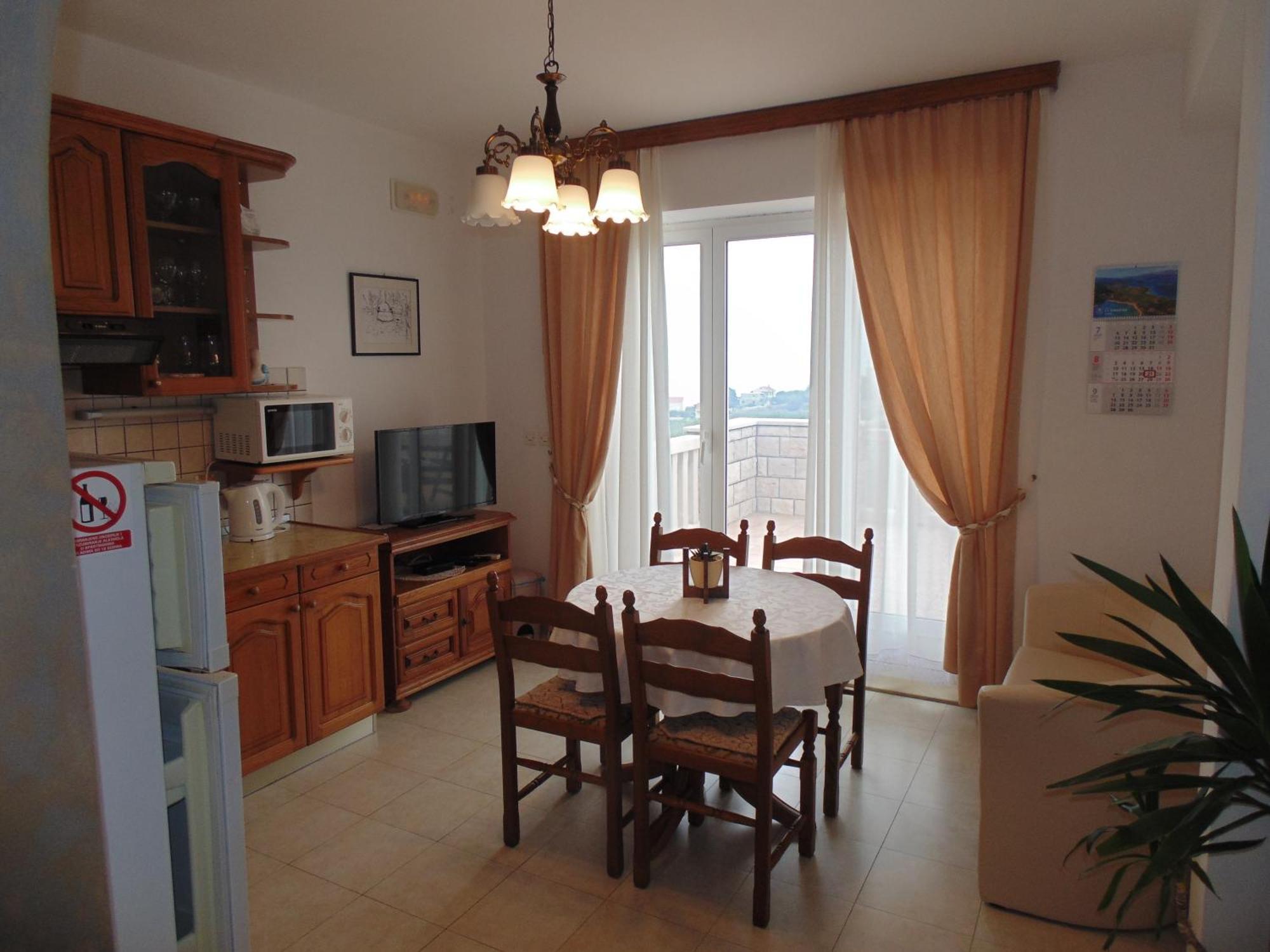 Villa Apartments Mate Cebalo Лумбарда Экстерьер фото